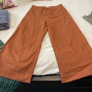 Wide leg cropped pant. High waisted. Madewell